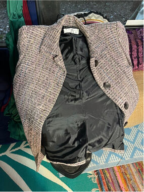 Women's Tahari Arthur S. Levine Blazer Size 6 Pink Black Tweed